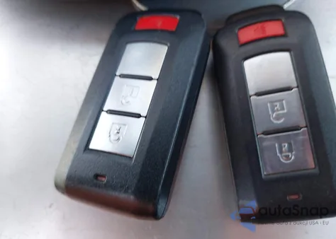 2015 Mitsubishi Outlander Se из США, поврежденный, VIN JA4AZ3A33FZ010847